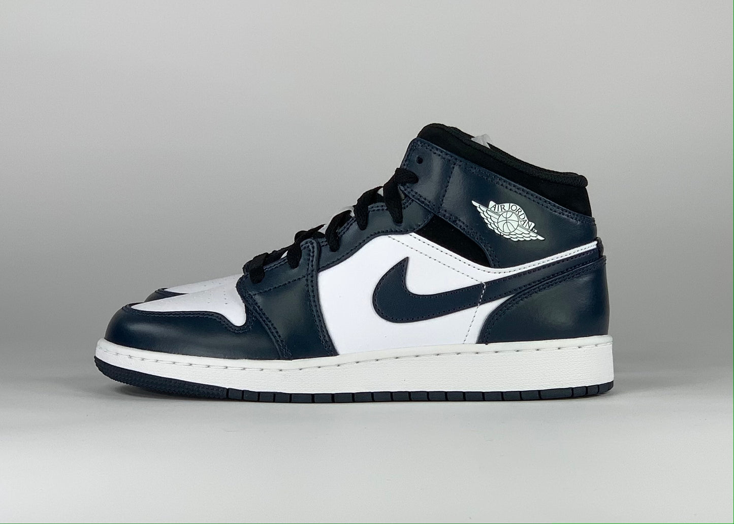 Jordan 1 Mid Armory Navy