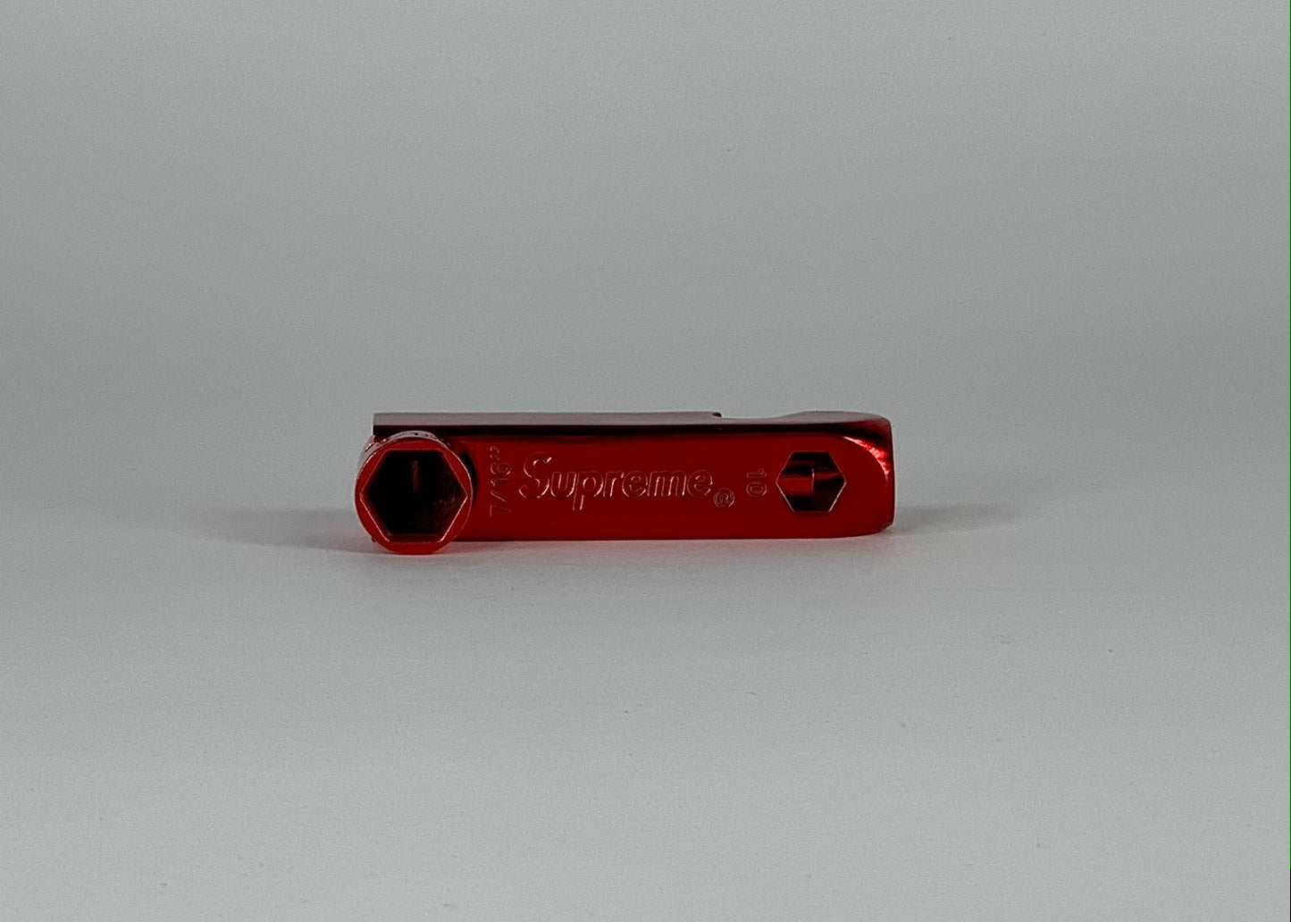 Supreme Pipe Skate Key Red