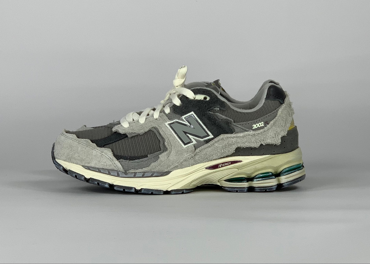 New Balance 2002R Protection Pack Rain Cloud