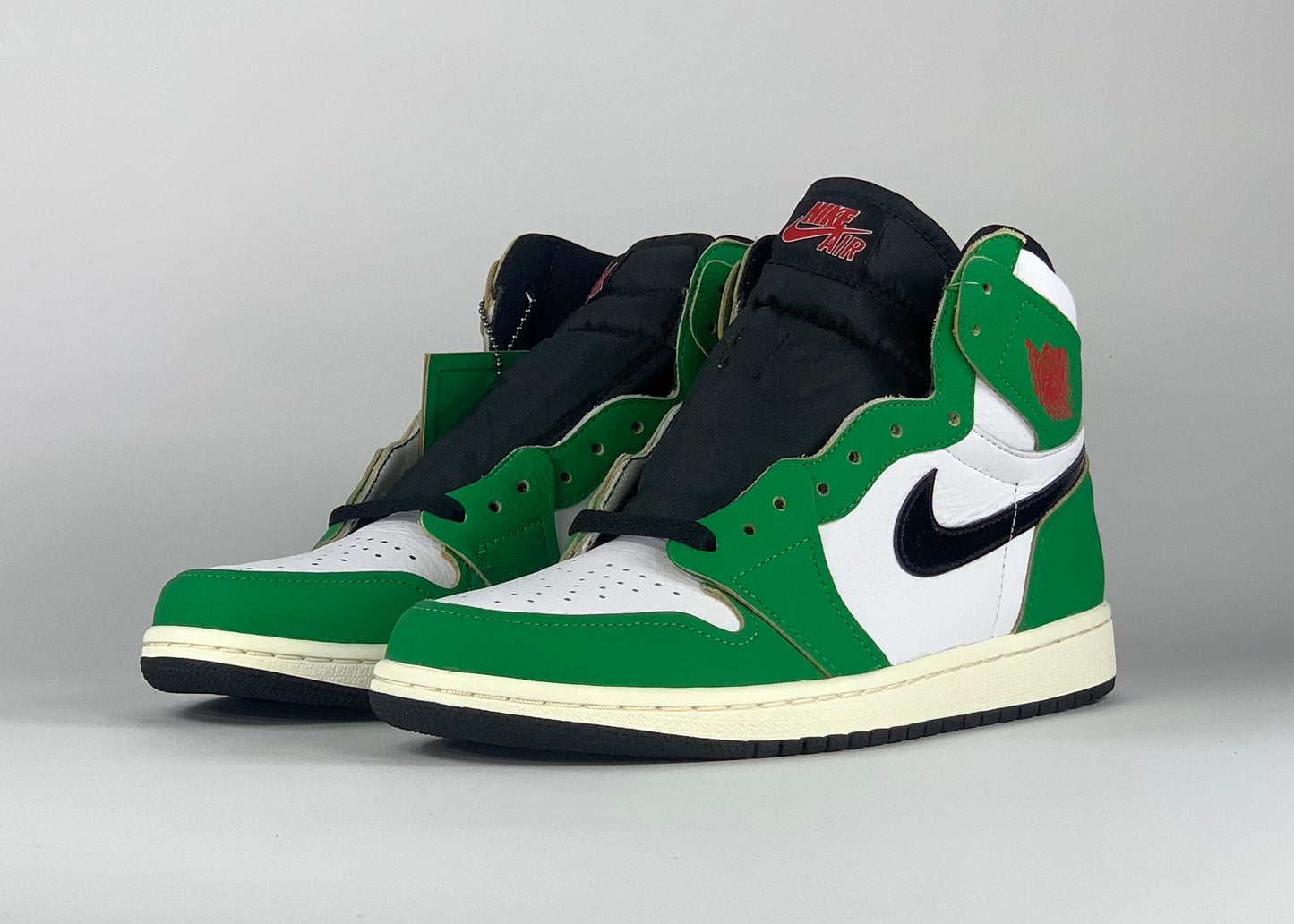 Jordan 1 Retro High Lucky Green (W)