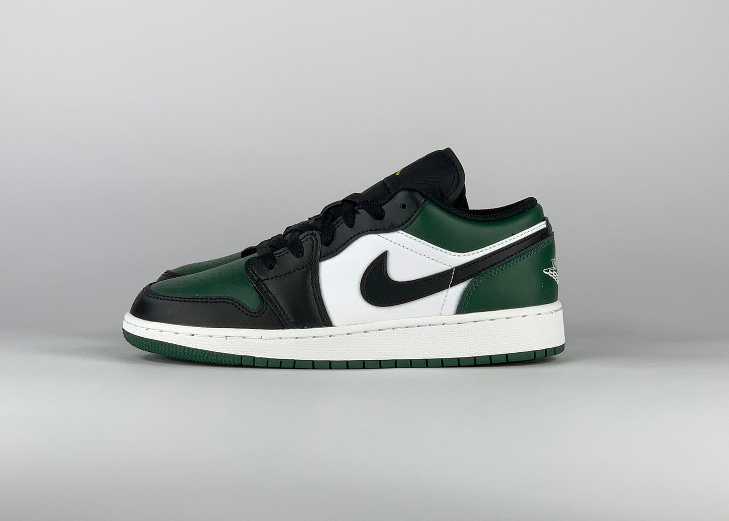 Jordan 1 Low Green Toe