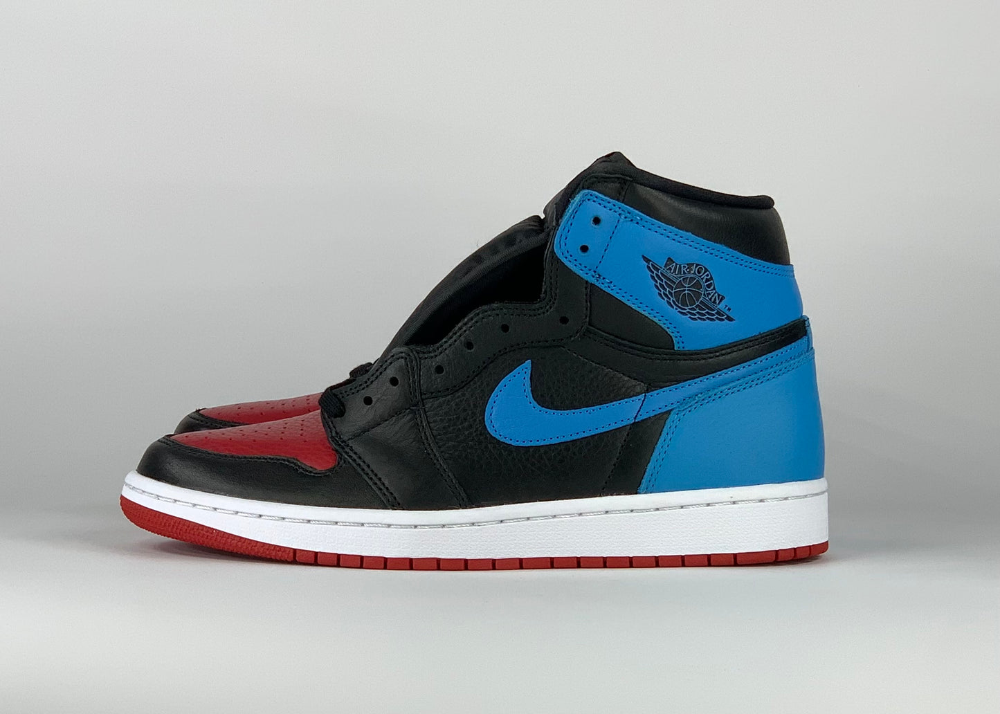 Jordan 1 Retro High NC to Chi Leather (W)