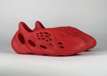 Adidas Yeezy Foam RNNR Vermillion