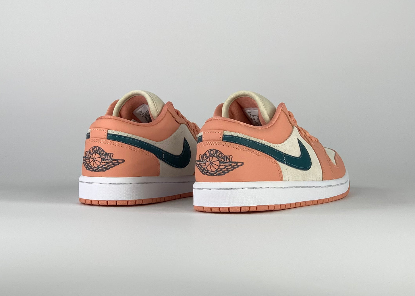 Jordan 1 Low Light Madder Root (W)