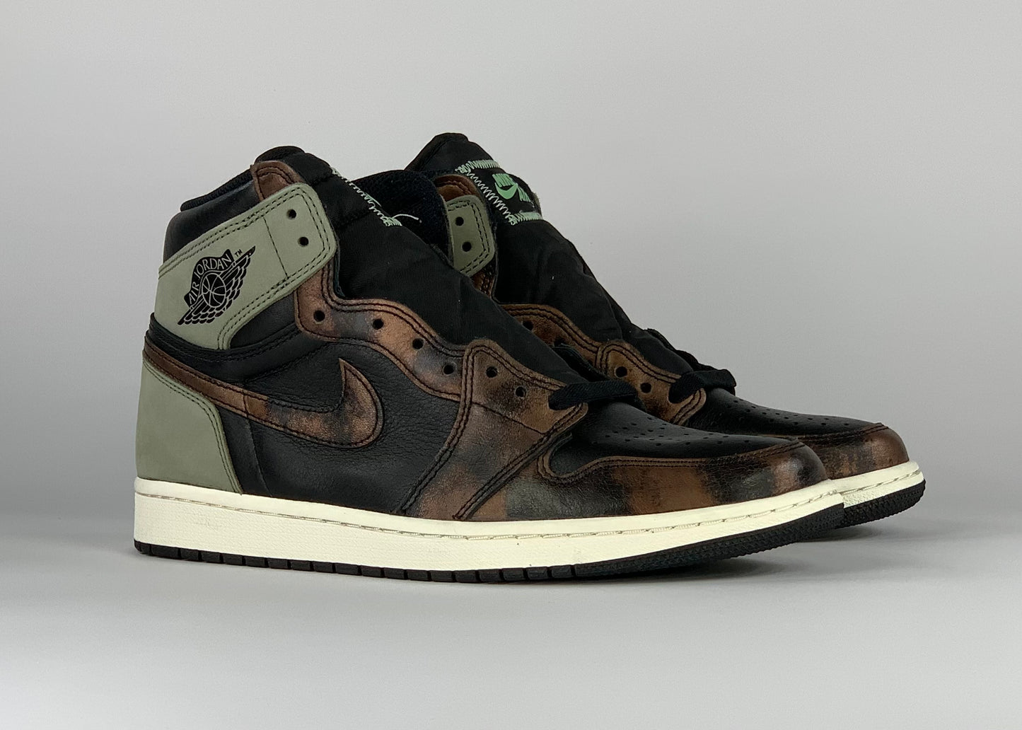 Jordan 1 Retro High Light Army Rust Shadow Patina