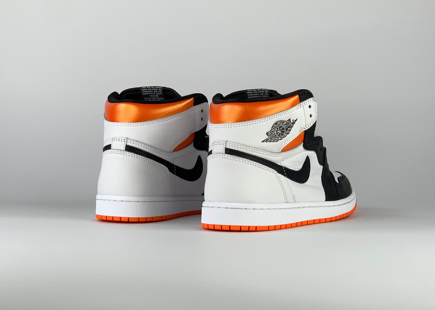 Jordan 1 Retro High Electro Orange