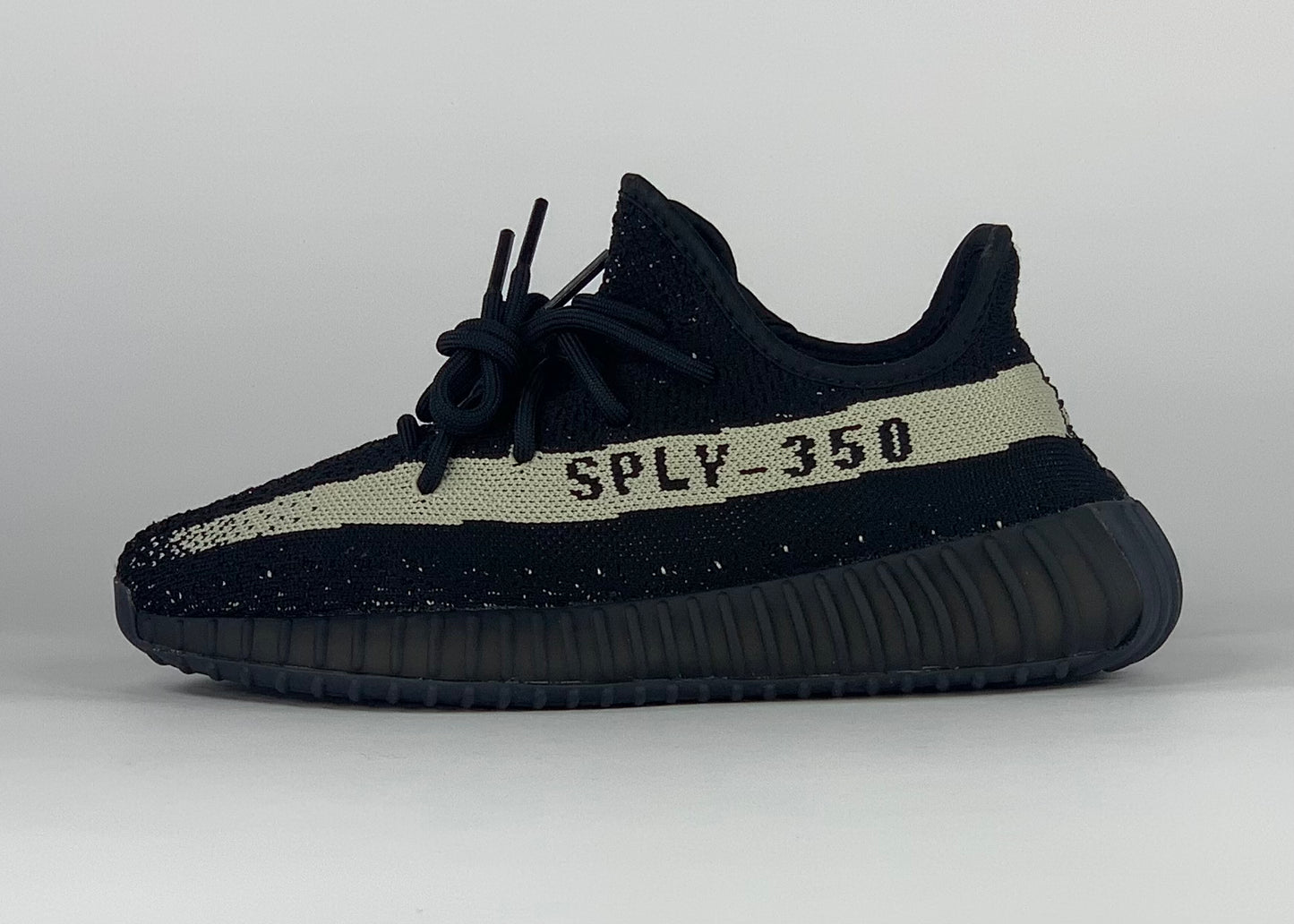 Adidas Yeezy Boost 350 V2 Core Black White (Oreo)