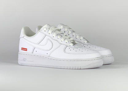 Nike Air Force 1 Low Supreme White