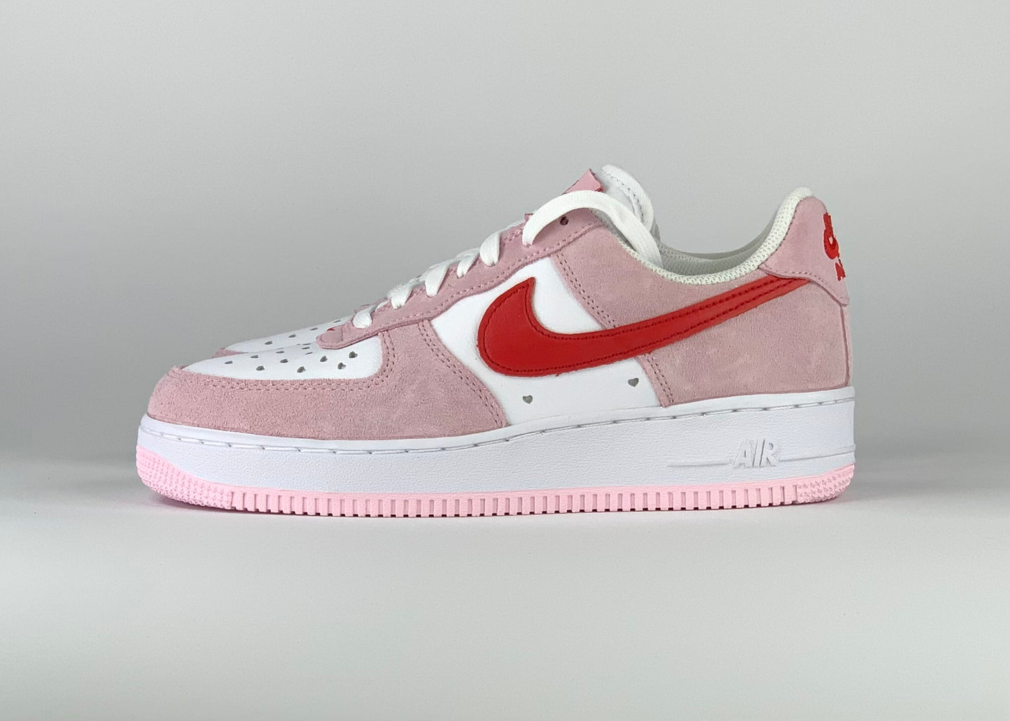 Nike Air Force 1 Low ‚07 QS Valentine‘s Day Love Letter