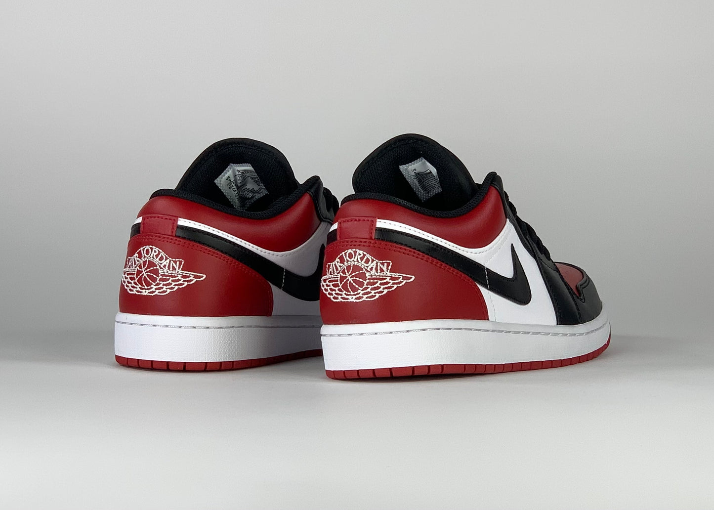 Jordan 1 Low Bred Toe